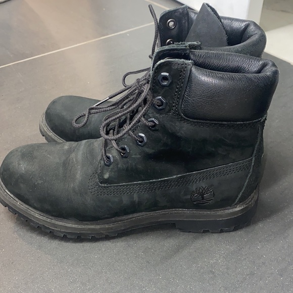 Timberlands - Picture 2 of 5